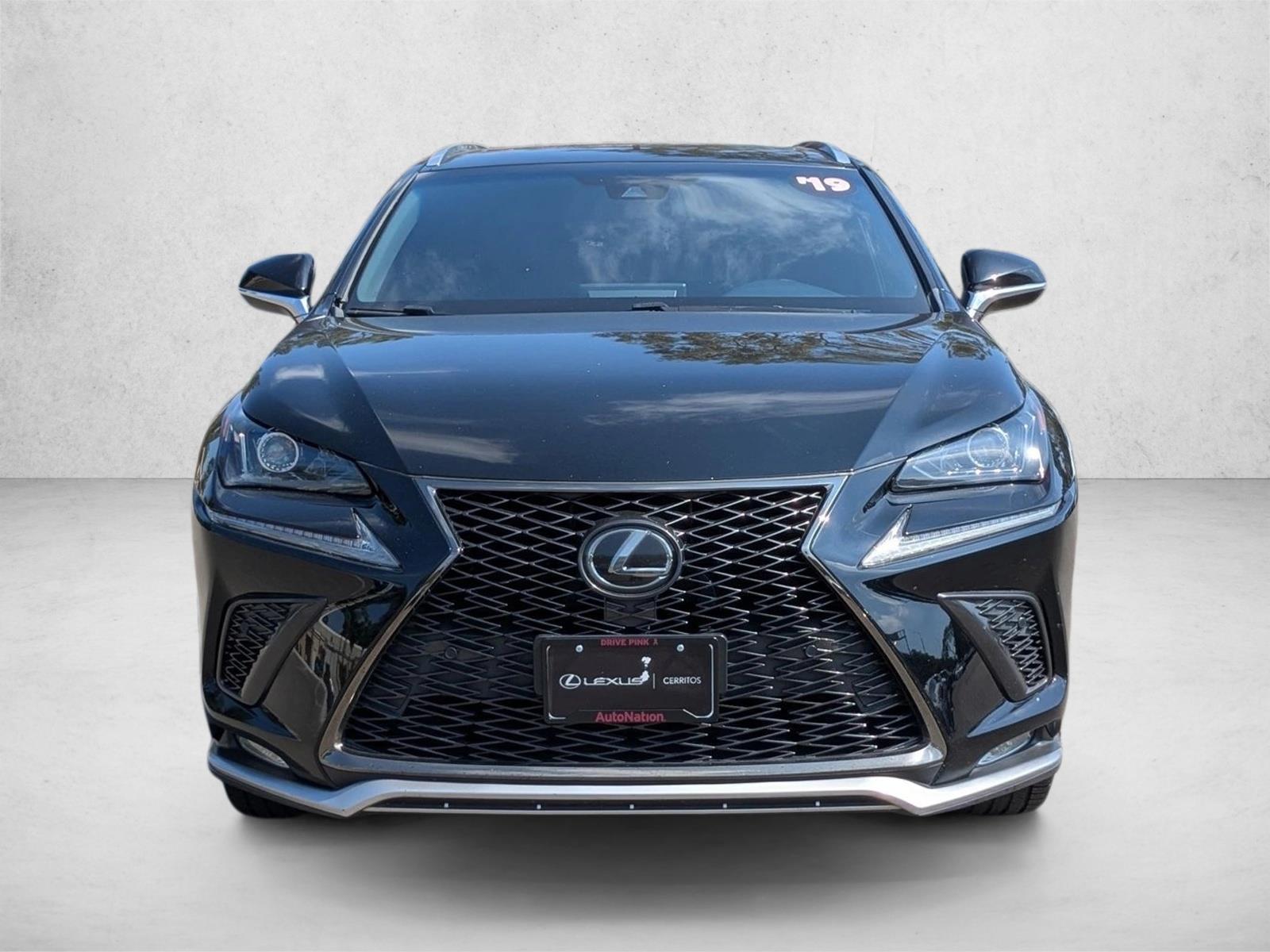 2019 Lexus NX 300 F SPORT photo 2