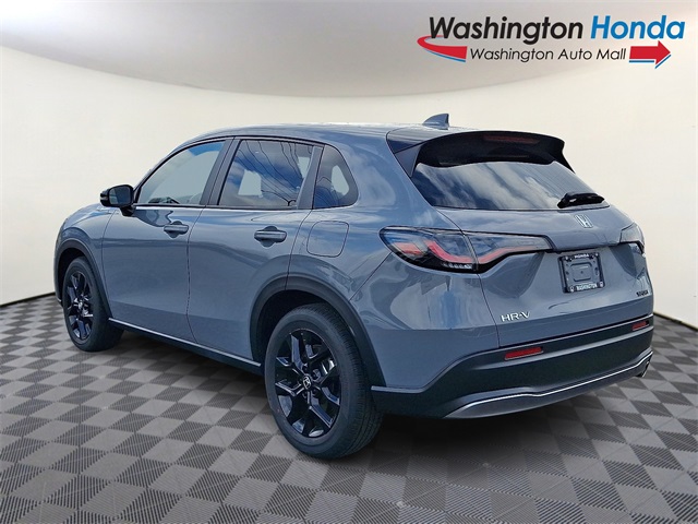 2025 Honda HR-V Sport photo 3