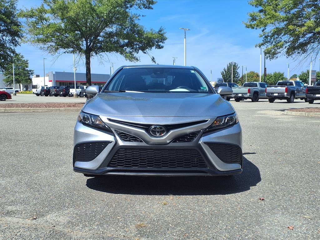 2024 Toyota Camry SE photo 2