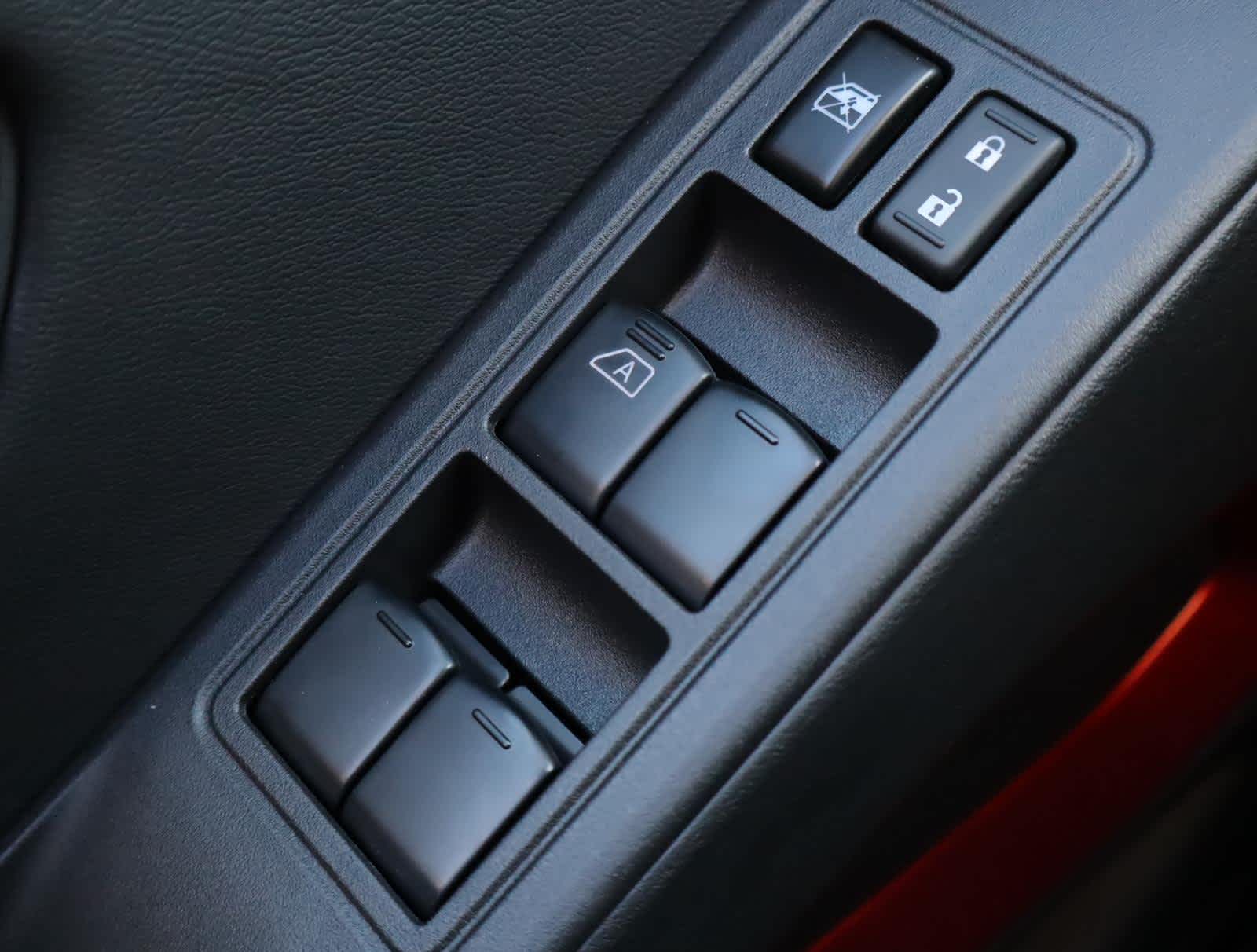 2025 Nissan Frontier PRO-4X photo 26