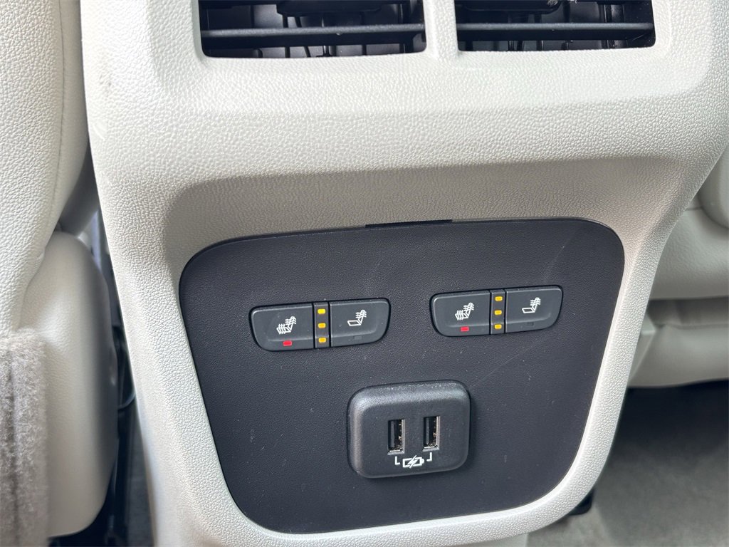 2024 Gmc Terrain Denali photo 26