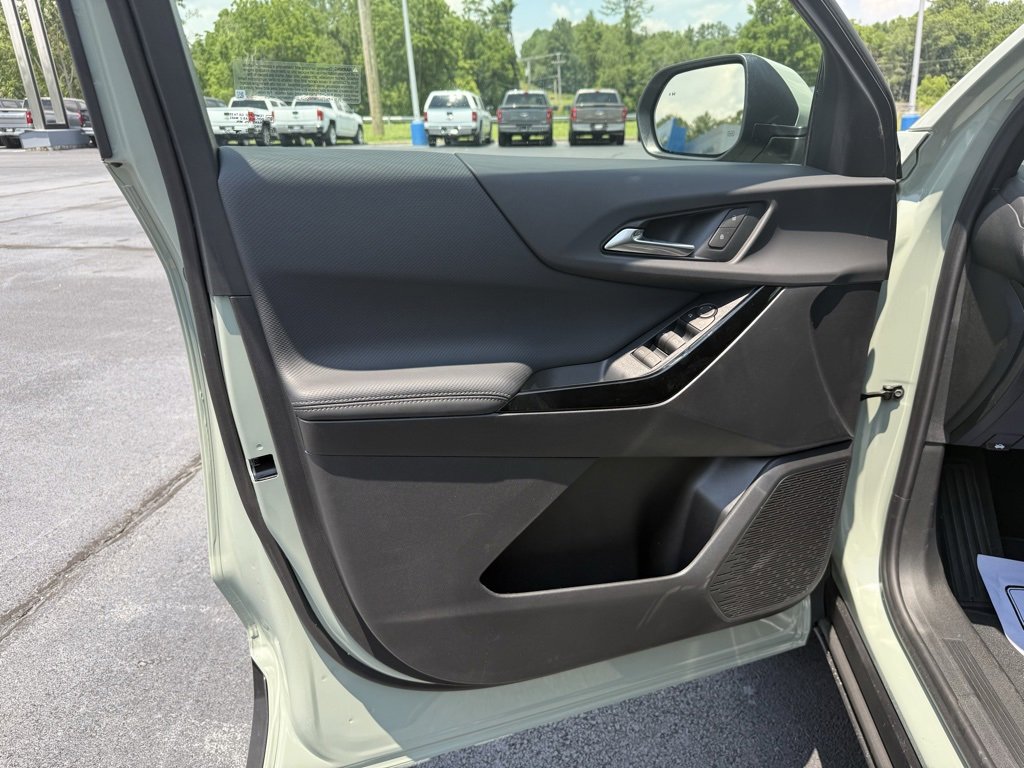 2026 Chevrolet Equinox LT photo 10