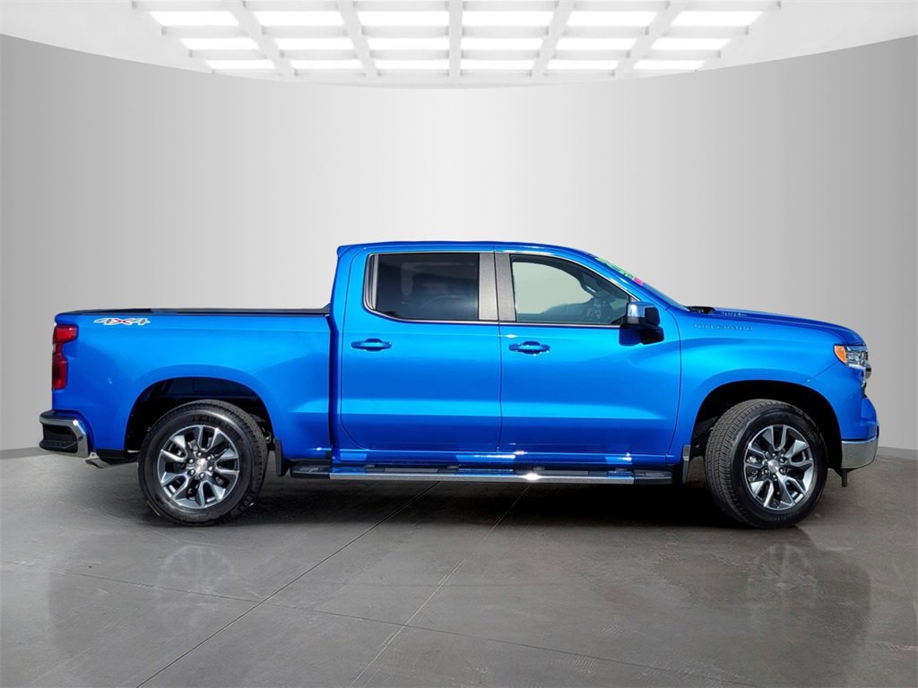 2026 Chevrolet Silverado 1500 LT photo 3