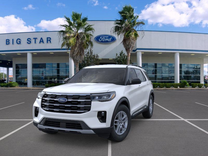 2025 Ford Explorer photo 2