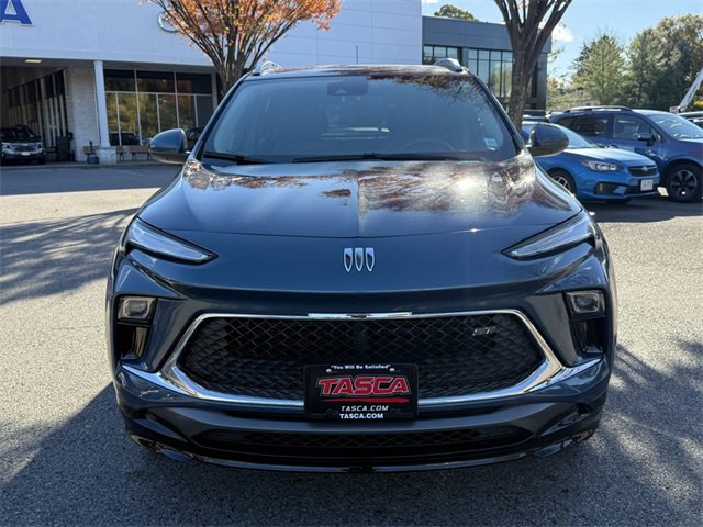 2024 Buick Encore GX Sport Touring photo 3