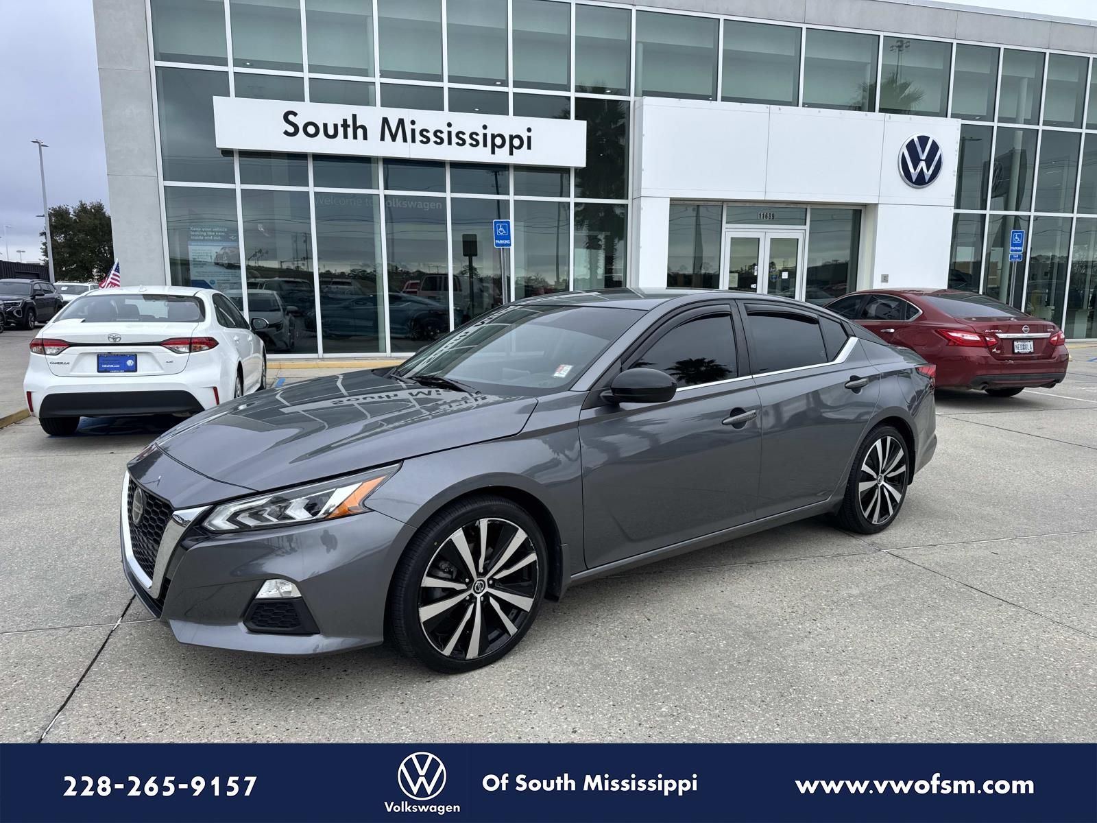 2021 Nissan Altima SR