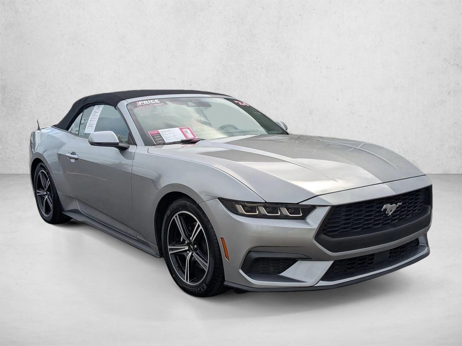 2024 Ford Mustang EcoBoost Premium Convertible photo 3