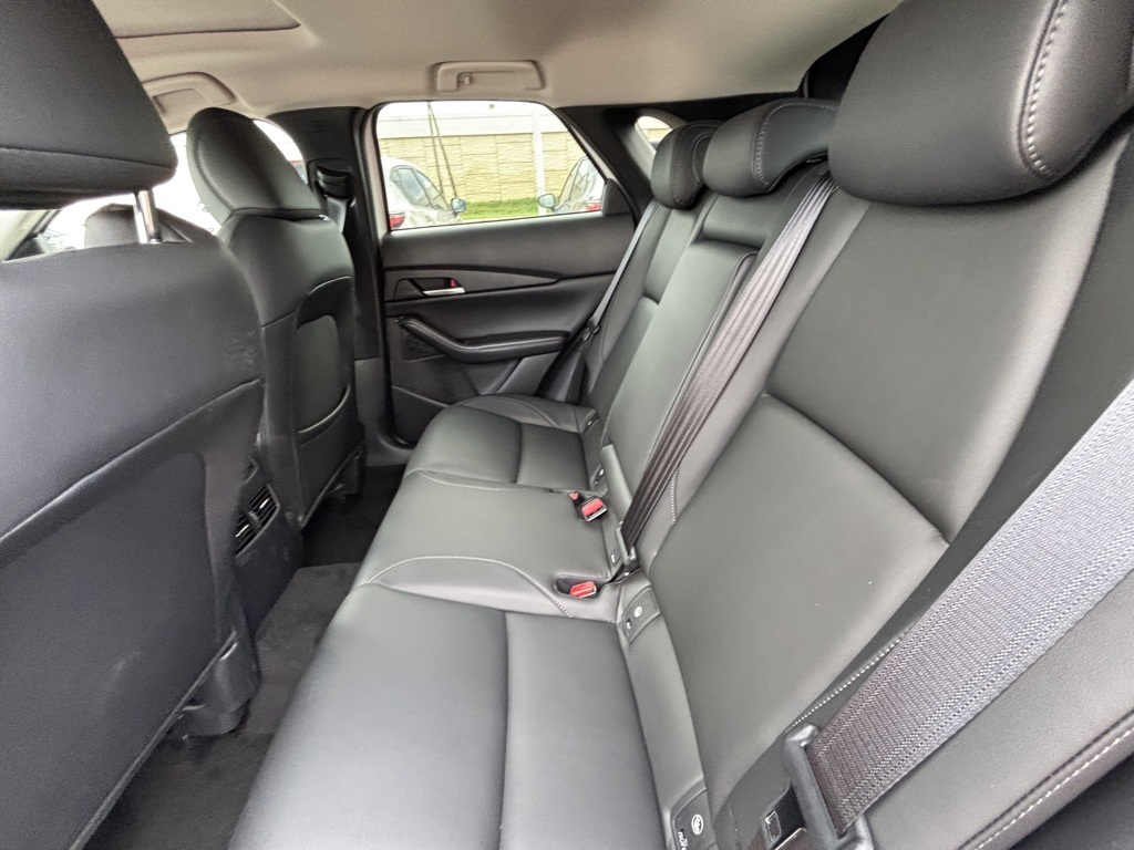 2025 Mazda CX-30 2.5 S Preferred photo 17