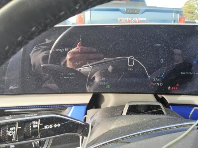 Used 2025 Cadillac OPTIQ Sport 2 with VIN 3GYK3GMR0SS162086 for sale in Champaign, IL