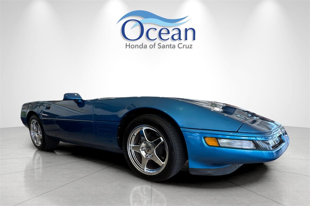 1993 Chevrolet Corvette Base photo 3