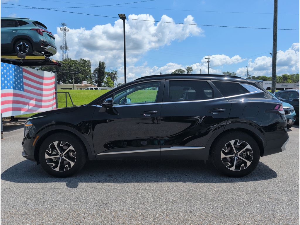 2025 Kia Sportage EX photo 2