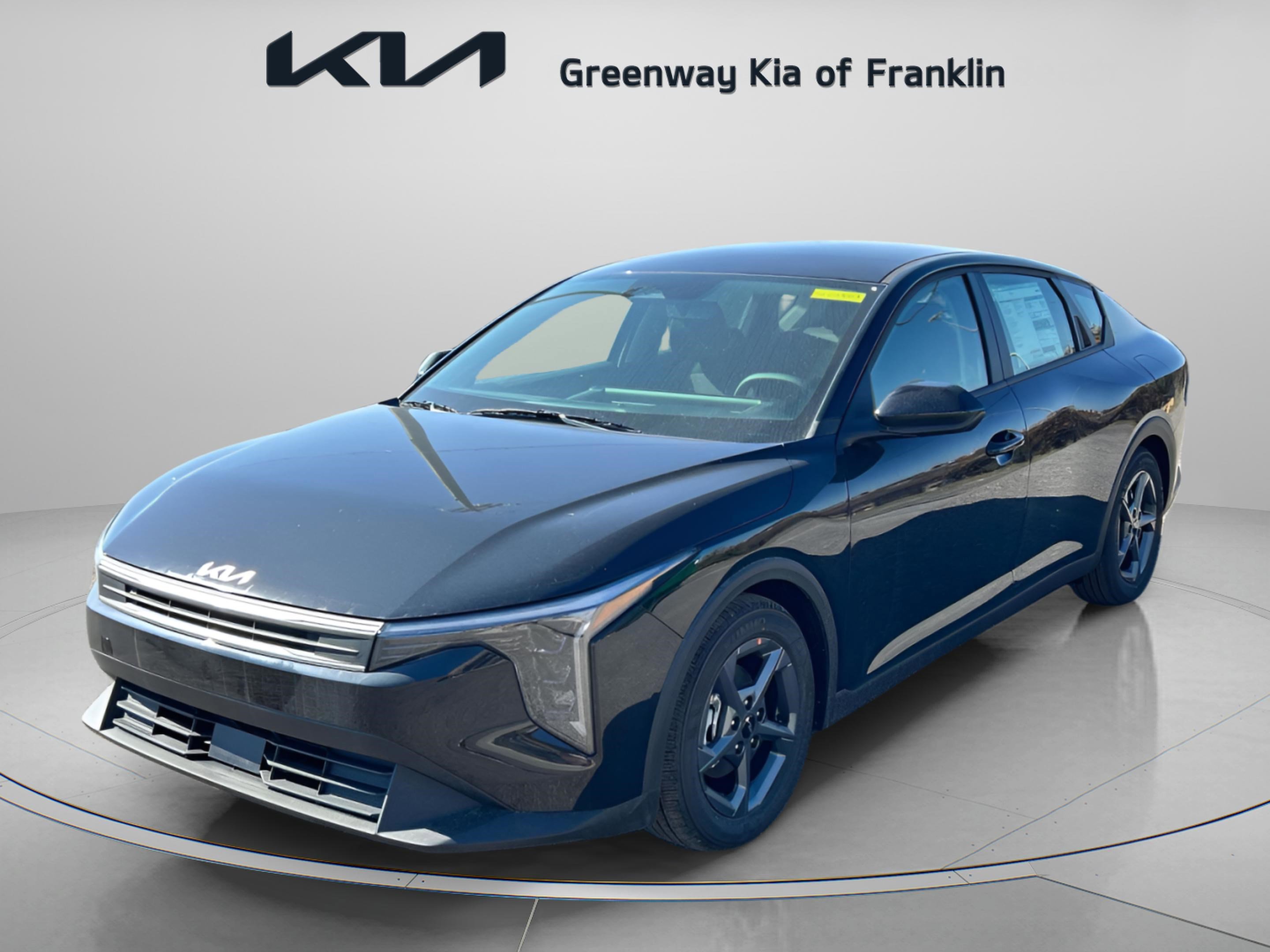 2025 Kia K4 LXS photo 3