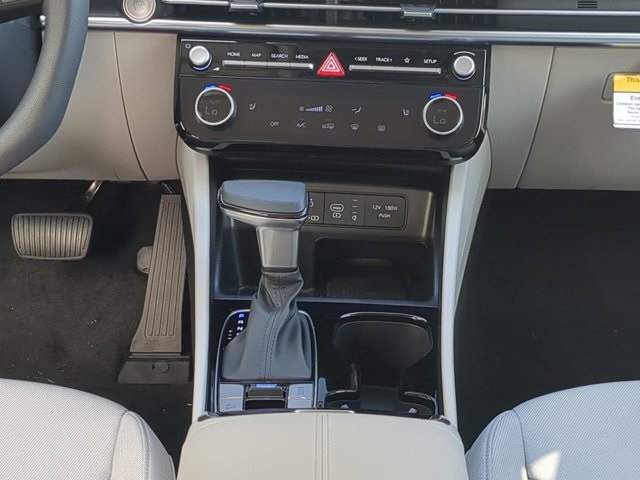 2025 Hyundai Tucson SEL photo 18