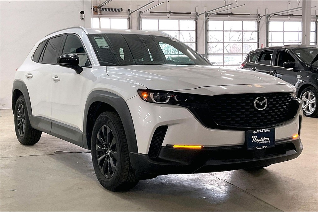 2025 MAZDA CX-50 - Image 32