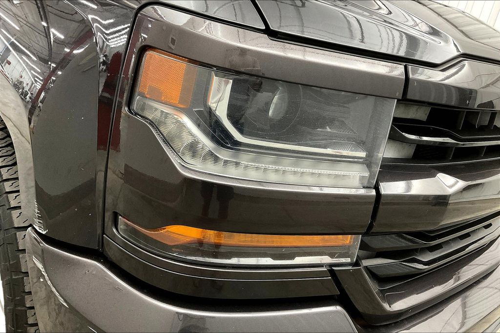 2016 Chevrolet Silverado 1500 LT photo 28