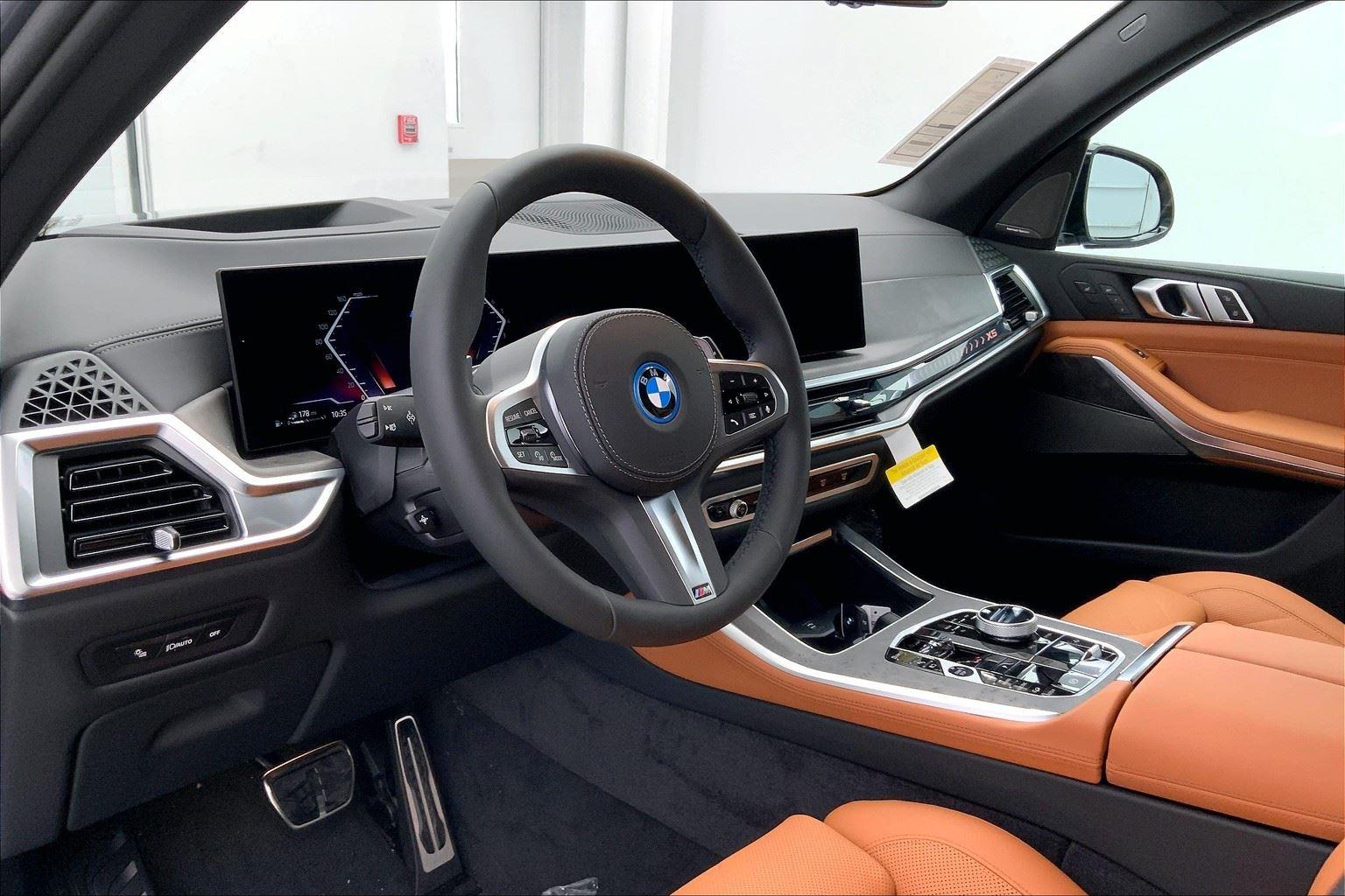 2026 Bmw X5 xDrive50e photo 3