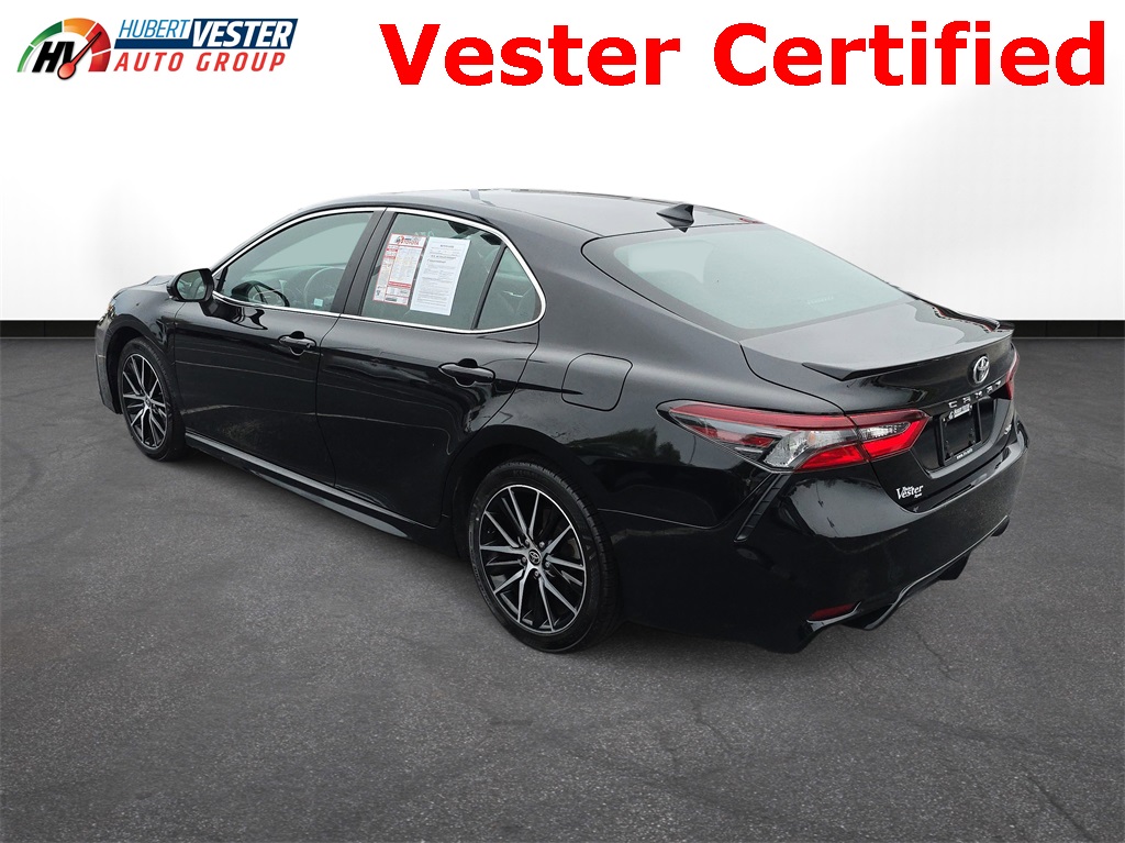 2023 Toyota Camry SE photo 8