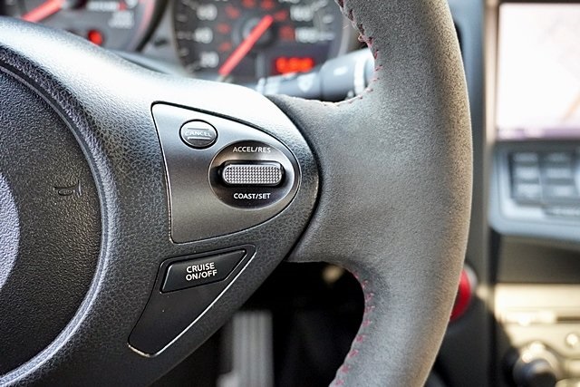 Used 2020 Black Nissan Nismo image 41