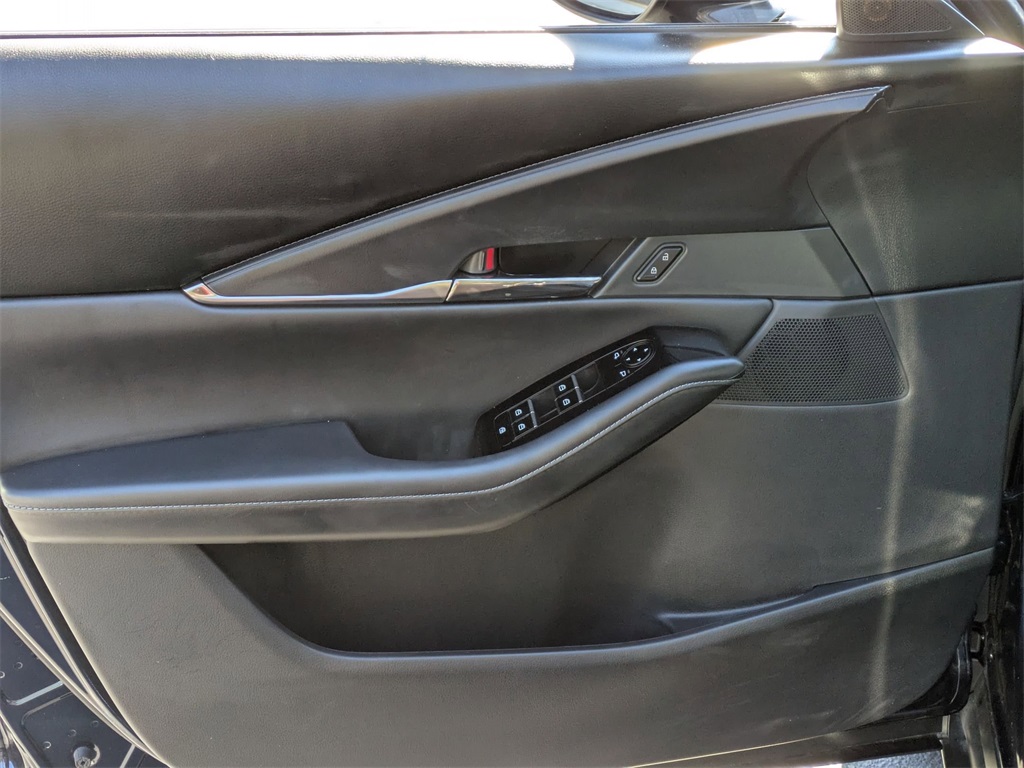 2023 Mazda CX-30 2.5 S Preferred photo 8