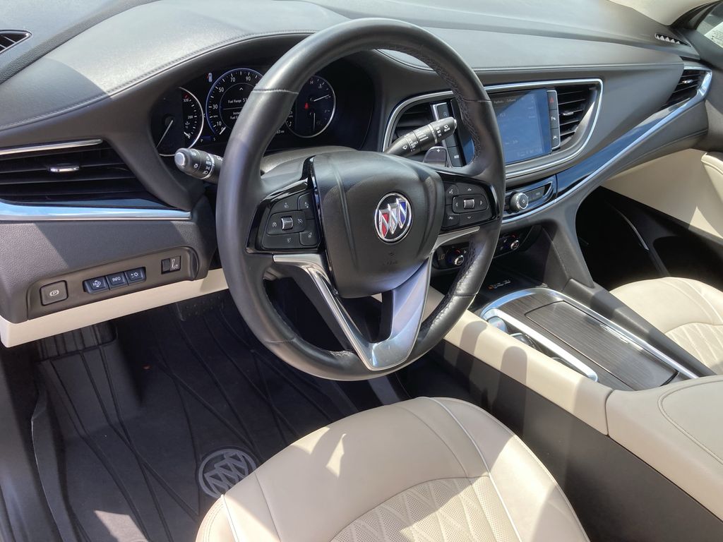 2022 Buick Enclave Avenir photo 12