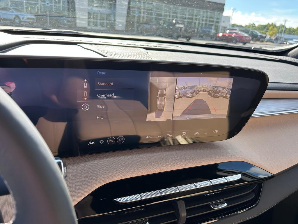 2026 Buick Enclave Preferred photo 9