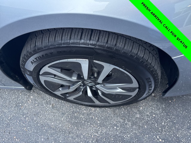 2018 Honda Accord Hybrid EX-L photo 5