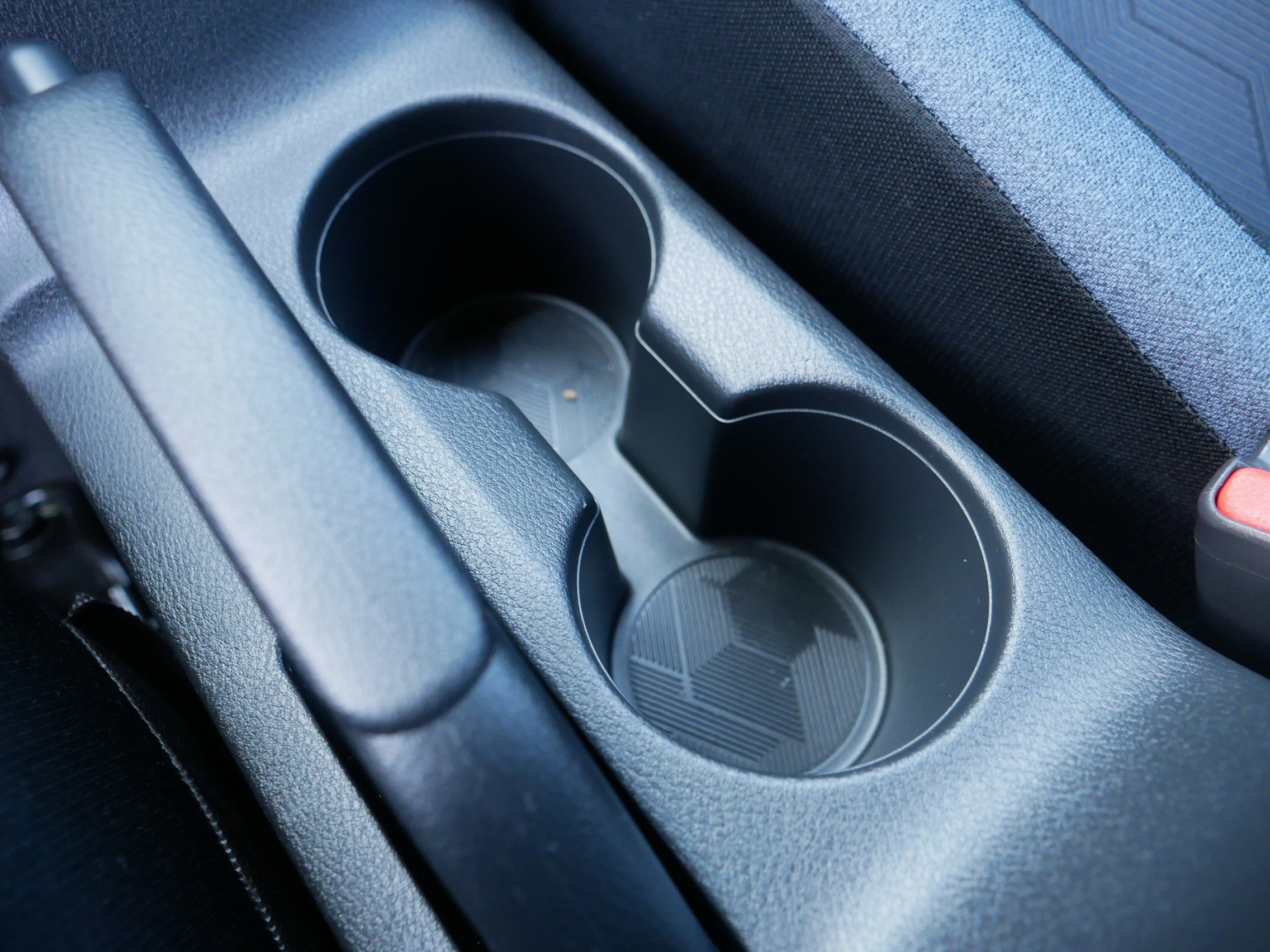 2024 Nissan Versa SV photo 30