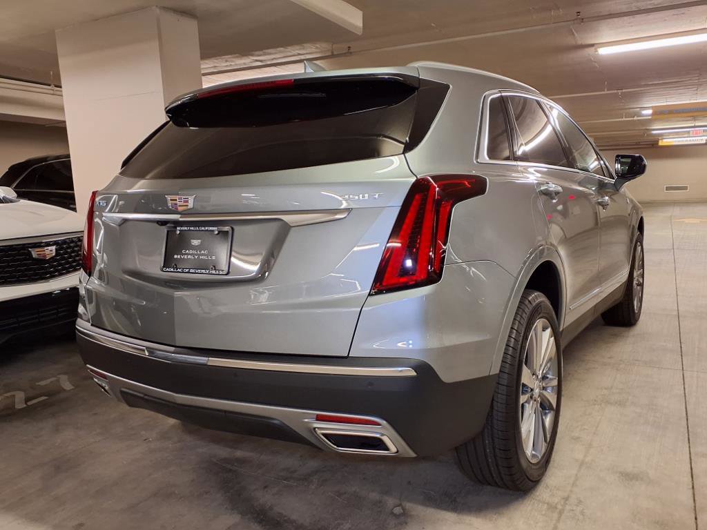 2025 Cadillac XT5 Premium Luxury photo 5