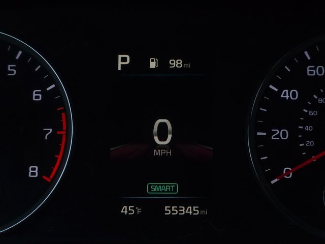 2023 Kia K5 GT-Line photo 3