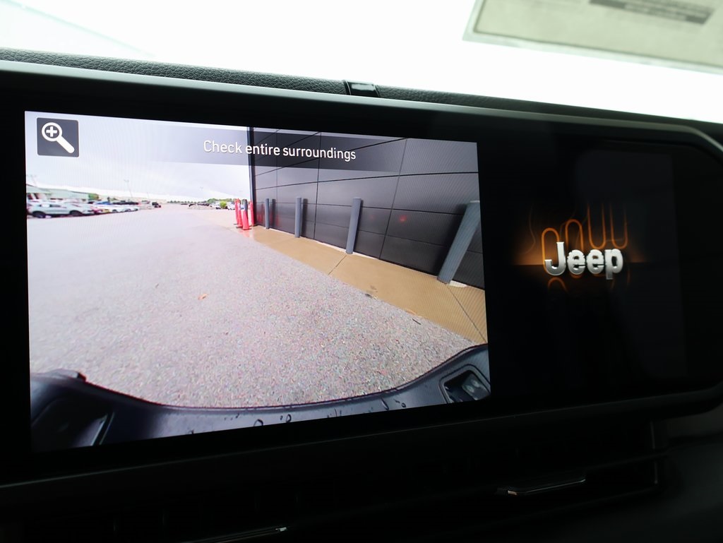 2025 Jeep Gladiator Sport S photo 30