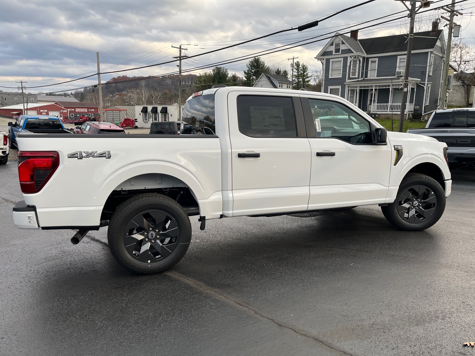 2025 Ford F-150 STX photo 2