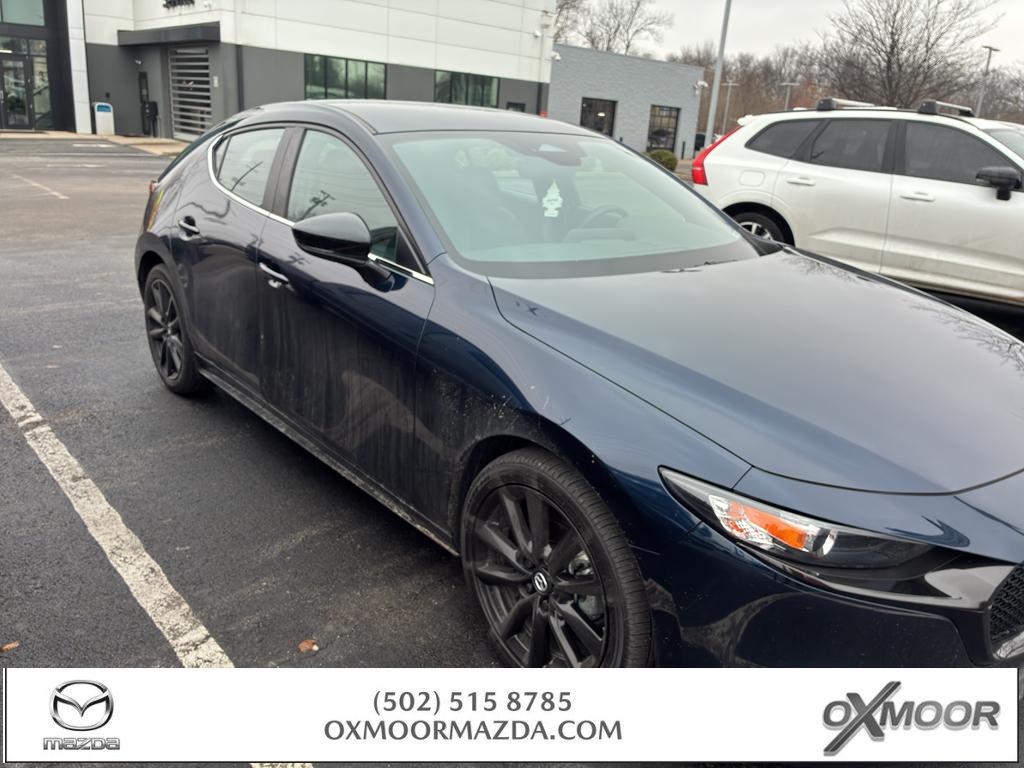 2025 Mazda Mazda3 Select Sport's photo