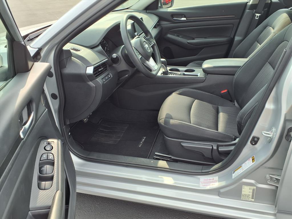 2022 Nissan Altima 2.5 S photo 15