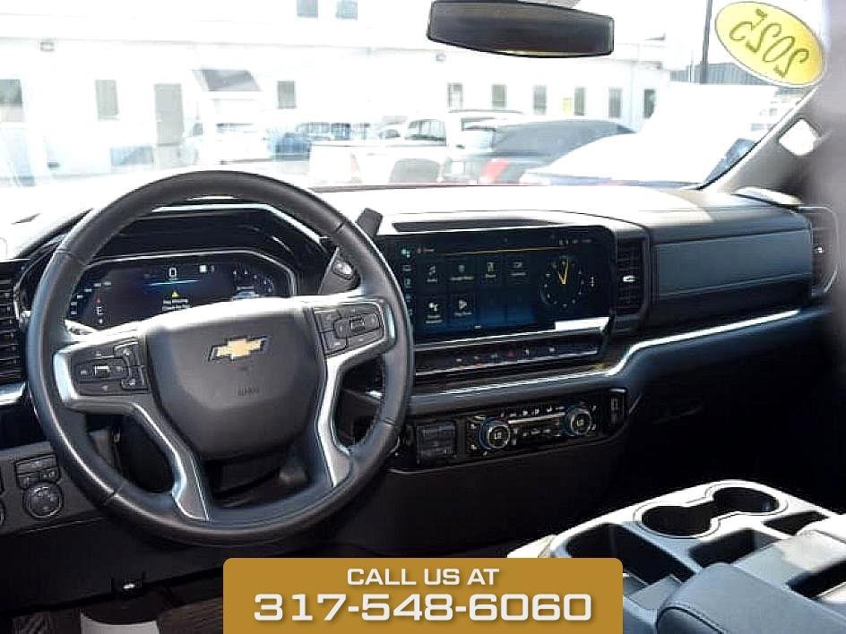 2025 Chevrolet Silverado 1500 LT photo 11