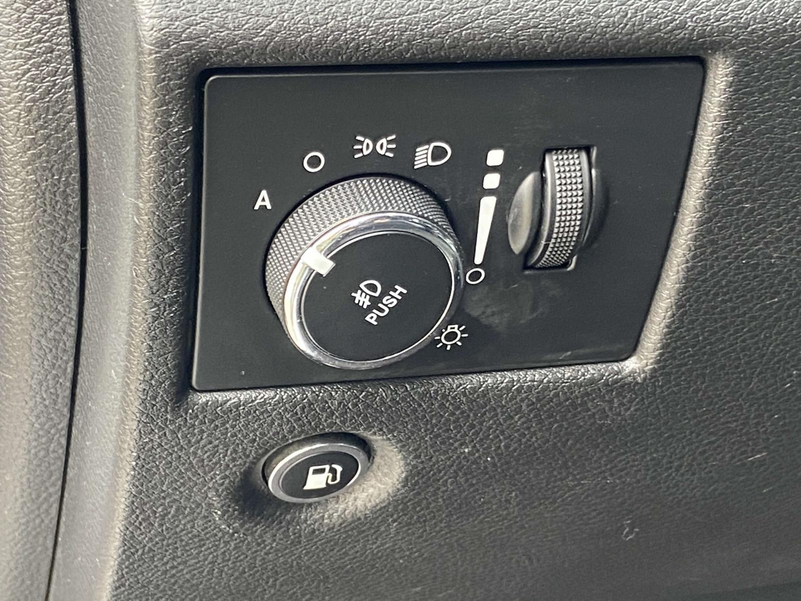 2018 Jeep Grand Cherokee Altitude photo 7