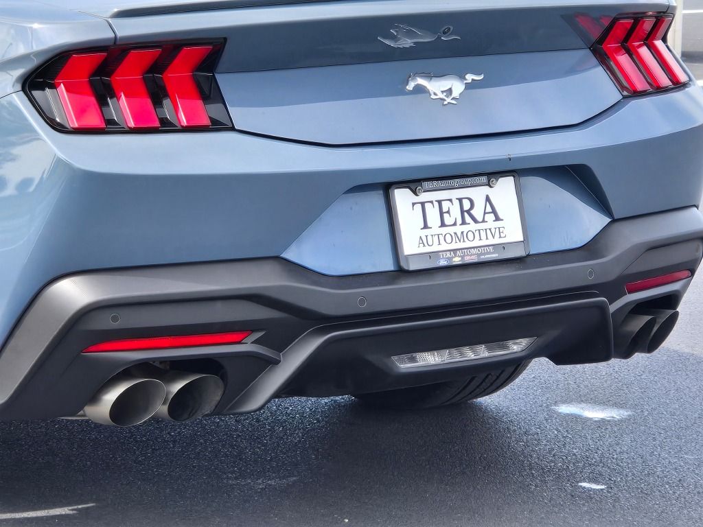 2024 Ford Mustang EcoBoost Premium photo 12