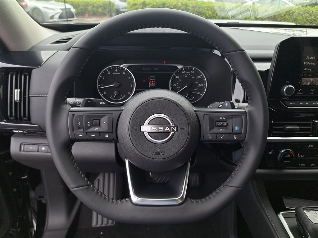 2025 Nissan Pathfinder SV photo 24