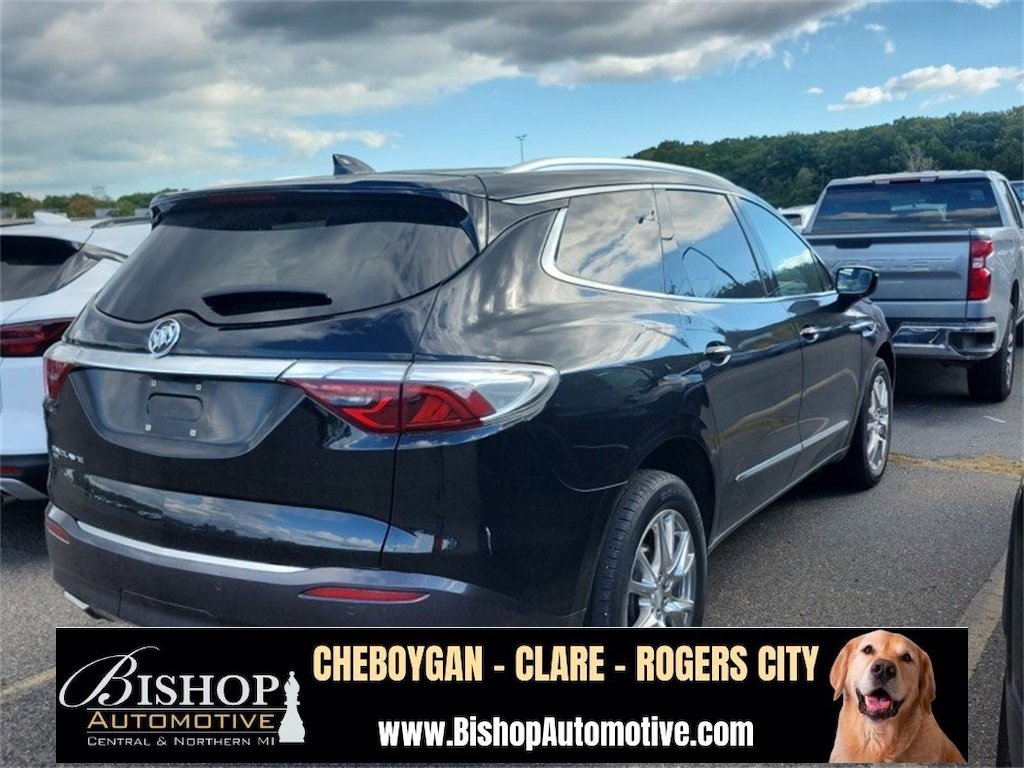 2022 Buick Enclave Premium photo 2