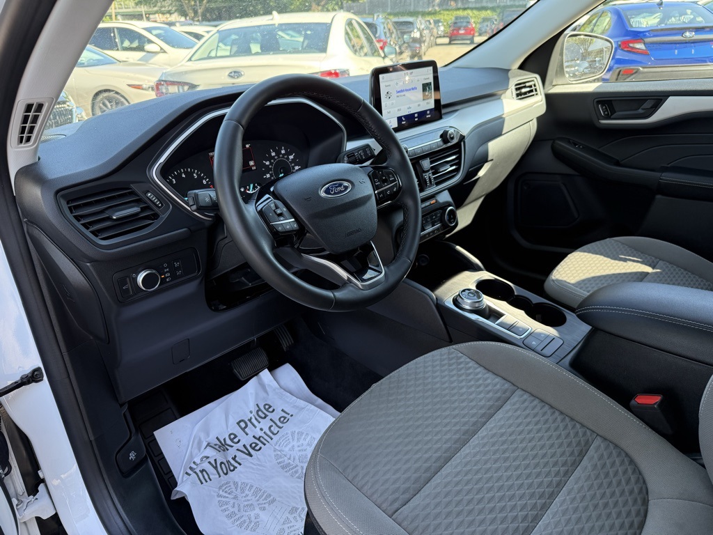 2022 Ford Escape SE photo 22