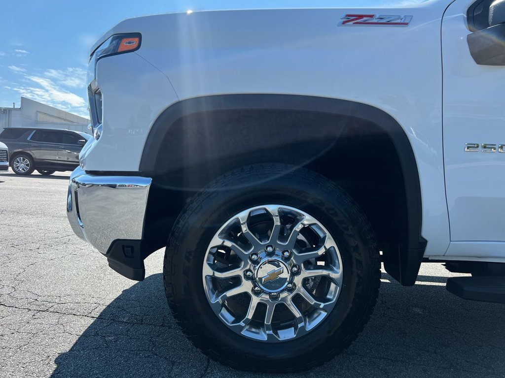 2025 Chevrolet Silverado 2500HD LTZ photo 27