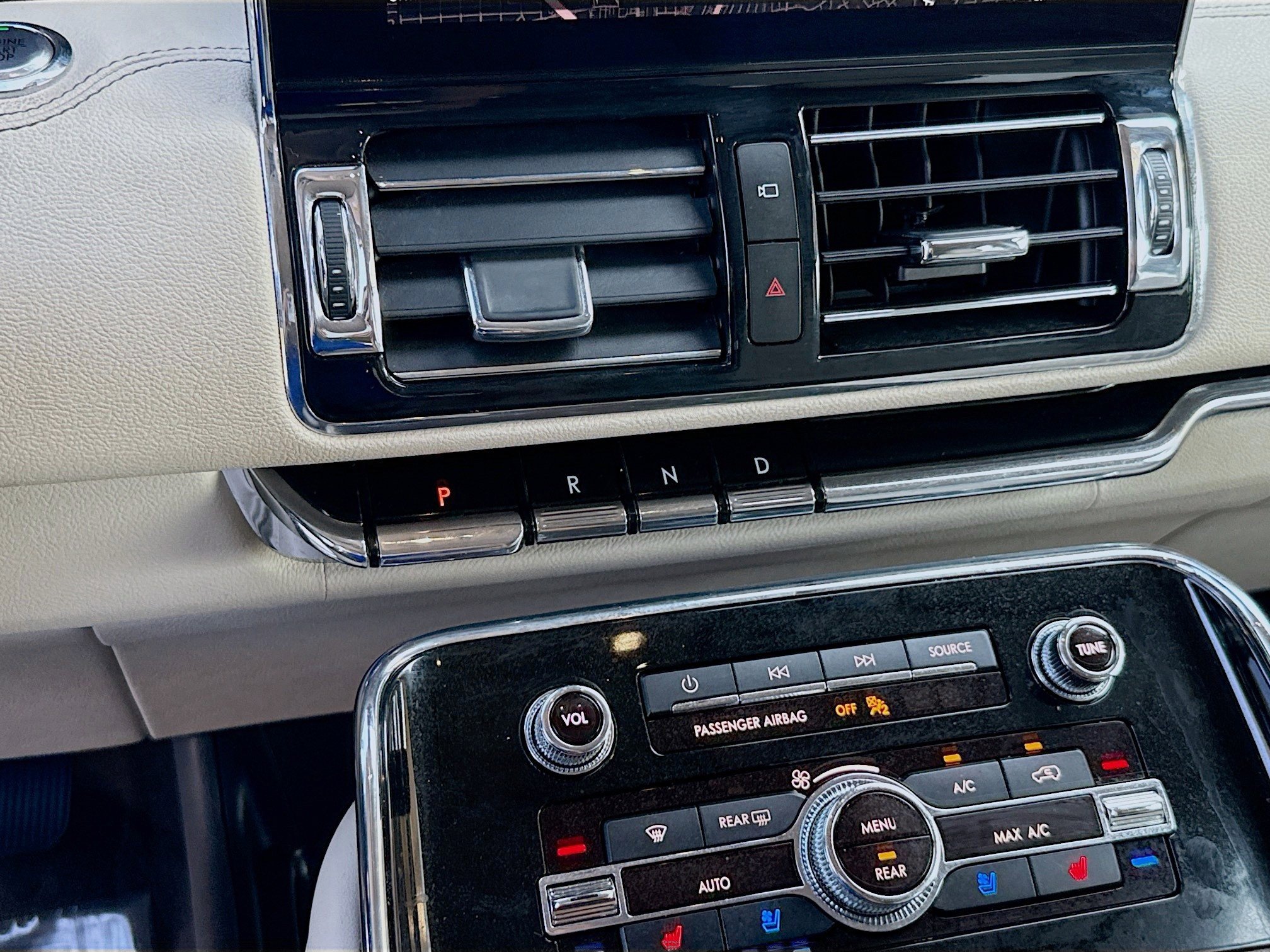 2021 Lincoln Navigator L Reserve photo 11