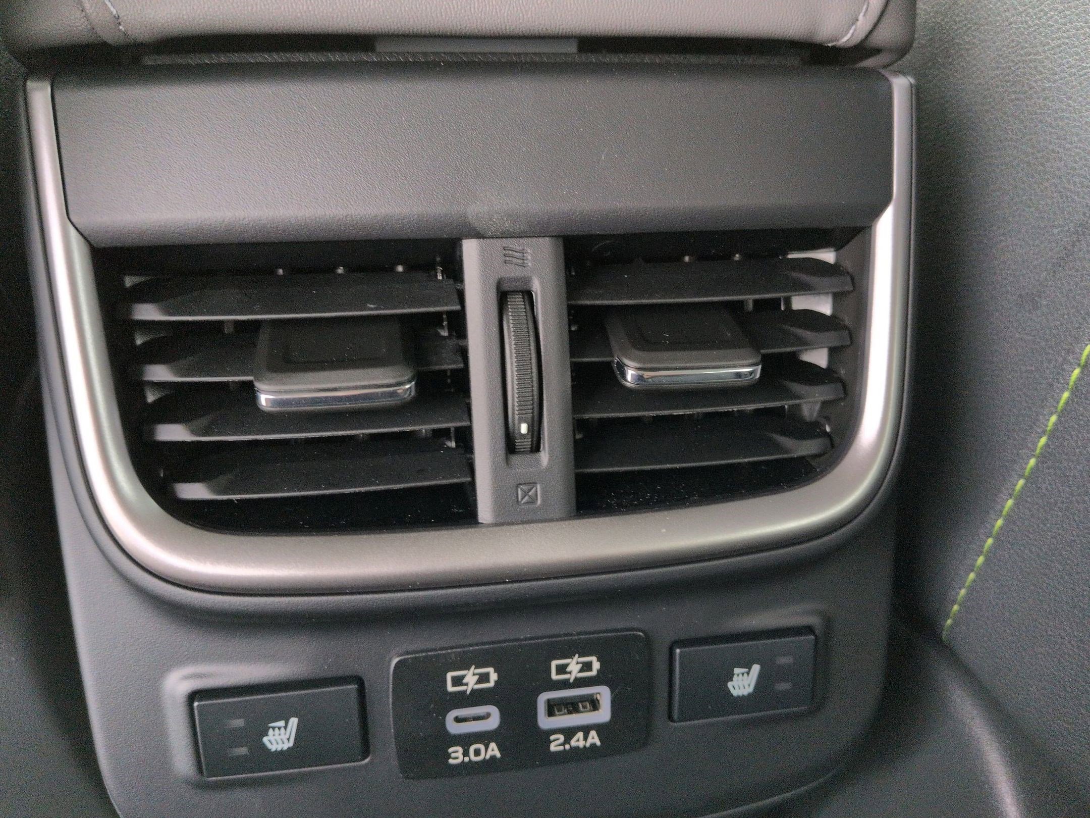 2025 Subaru Outback Onyx Edition XT photo 13
