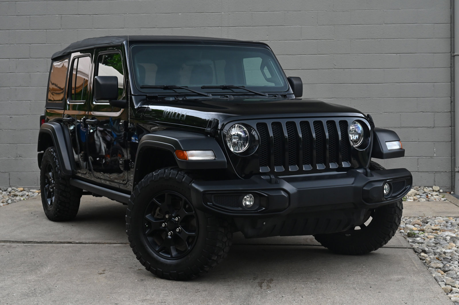 2021 Jeep Wrangler Unlimited Willys Sport photo 3