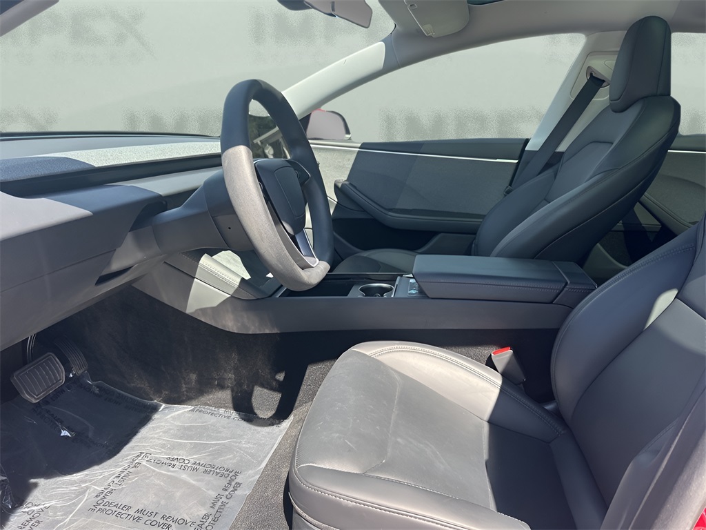 2025 Tesla Model 3 Long Range photo 9