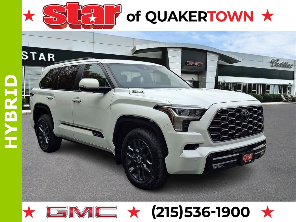 2024 Toyota Sequoia Platinum's photo