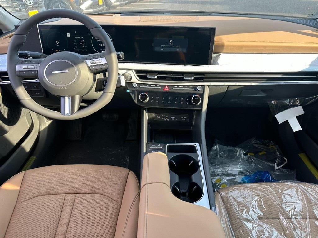 2025 Hyundai Sonata Hybrid Limited photo 5