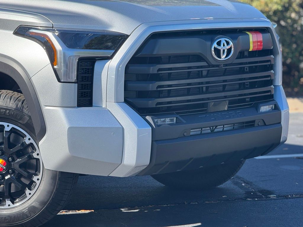 2026 Toyota Tundra Limited photo 4
