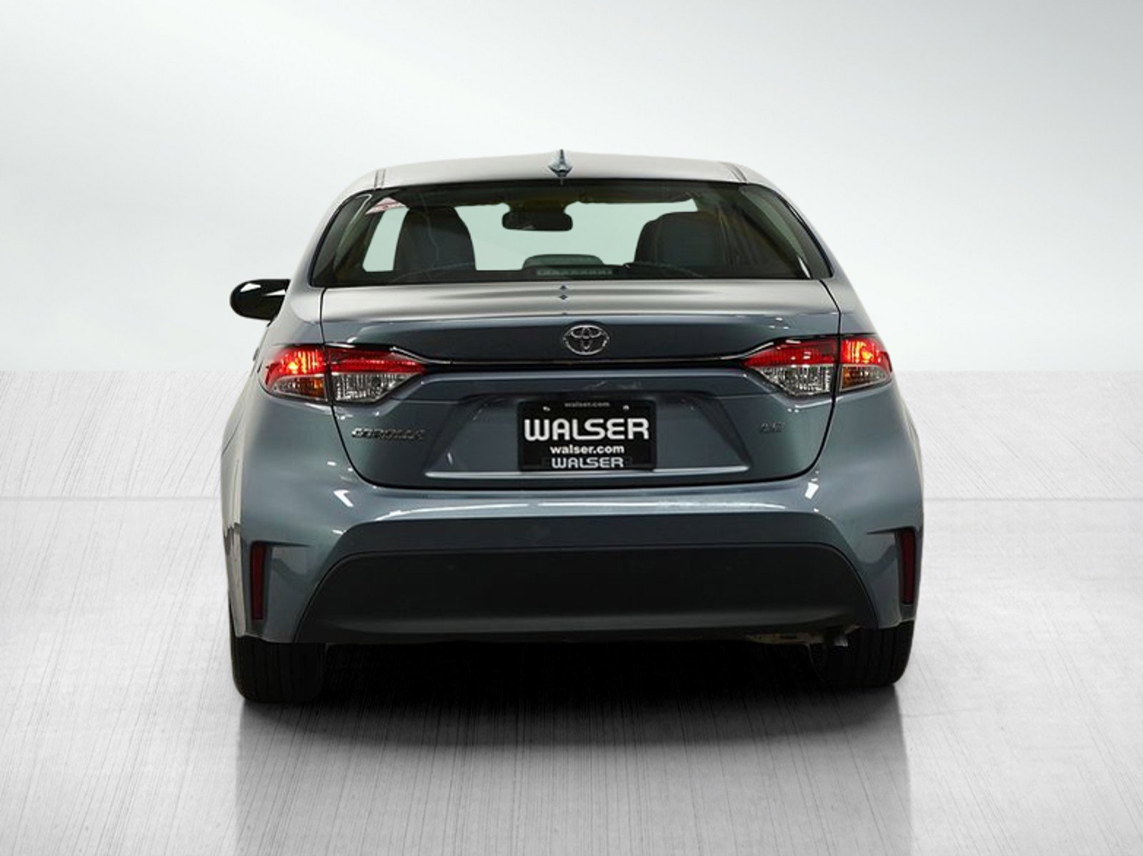 2024 Toyota Corolla LE photo 4