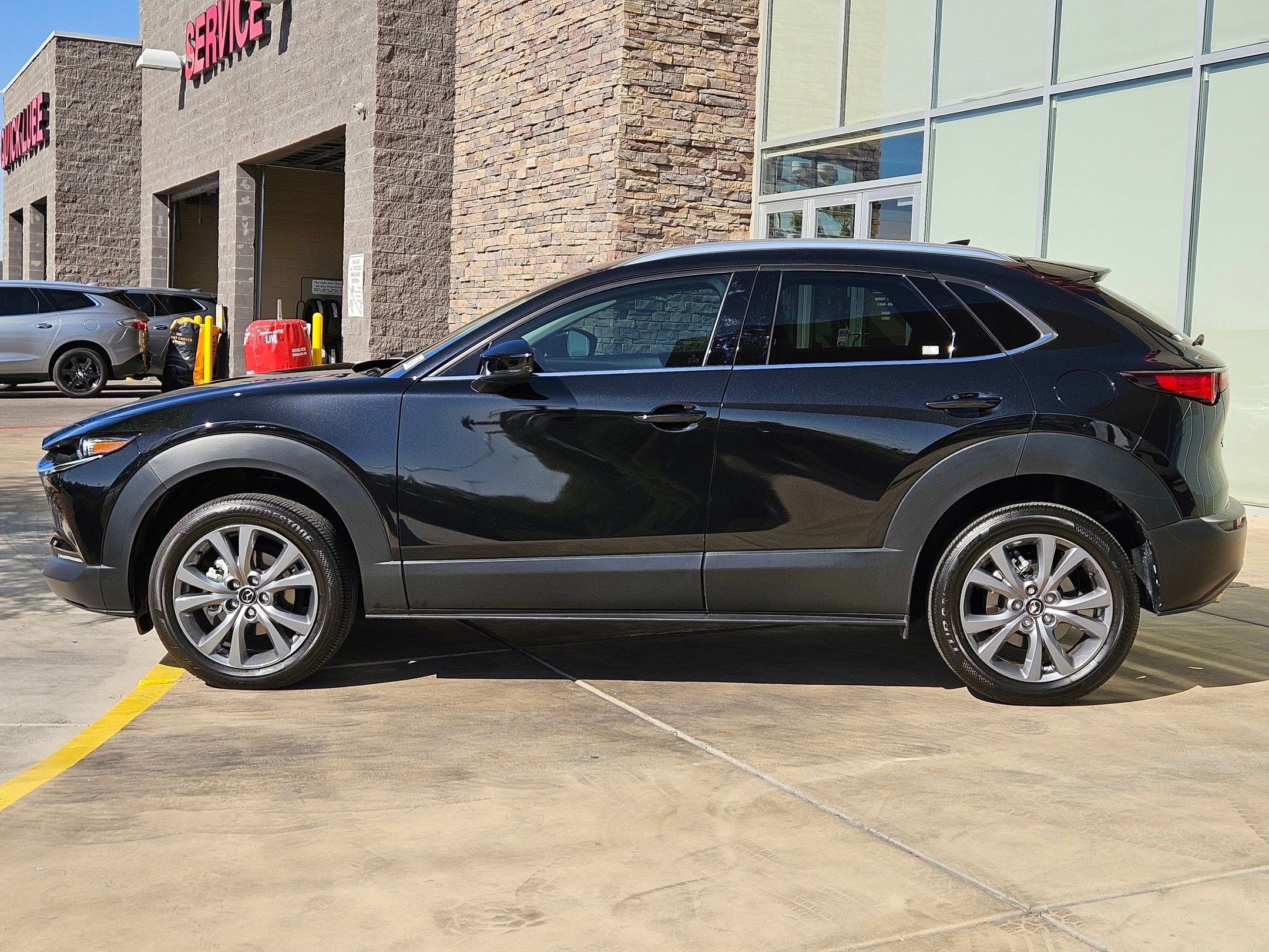 2025 Mazda CX-30 2.5 S Premium photo 2