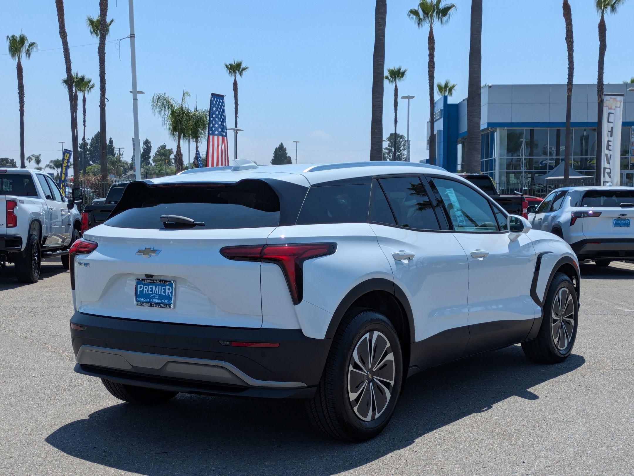 2025 Chevrolet Blazer EV photo 4
